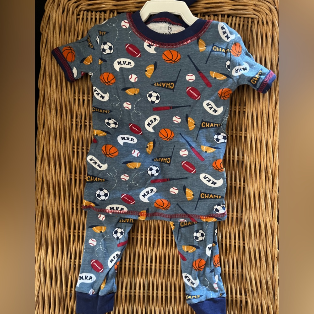 ALL SPORTS 2-piece pj set  Size 18 mo  NWT Dark Navy Blue w/browns & burgandy